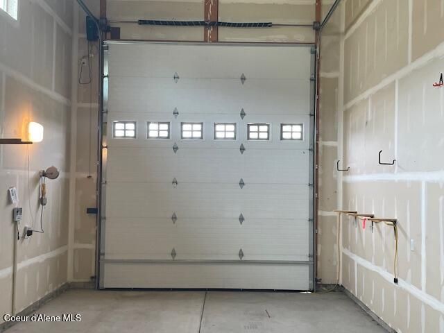 3191 N SHERWOOD DR, Coeur D'alene, ID 83815