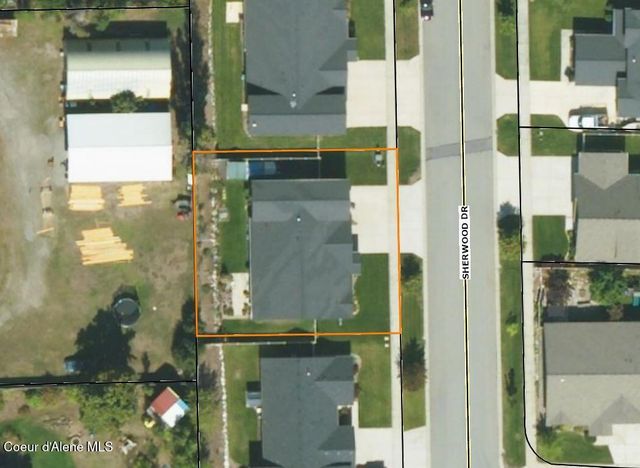 3191 N SHERWOOD DR, Coeur D'alene, ID 83815