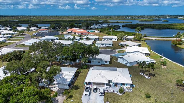 1008 ORCHID LANE, Bradenton, FL 34208