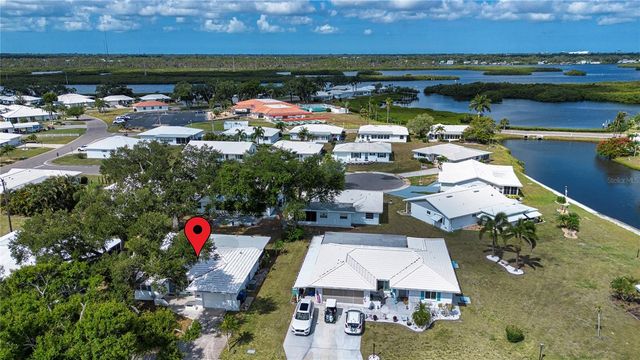1008 ORCHID LANE, Bradenton, FL 34208