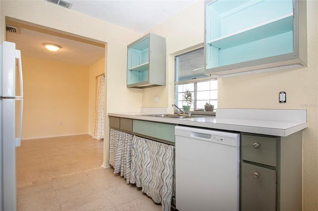 1008 ORCHID LANE, Bradenton, FL 34208