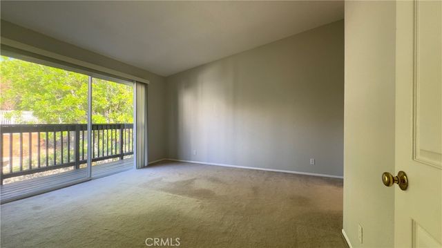513 Water Oak Lane F, Oak Park, CA 91377