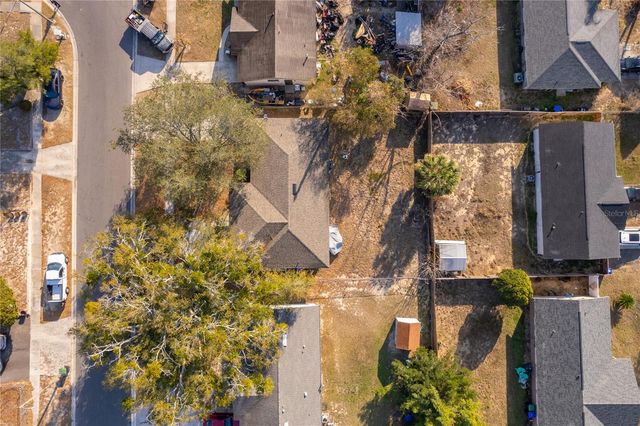 10 E CELESTE STREET, Apopka, FL 32703