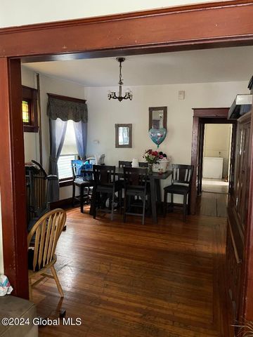 645 Myrtle Avenue, Albany, NY 12208