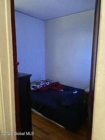 645 Myrtle Avenue, Albany, NY 12208