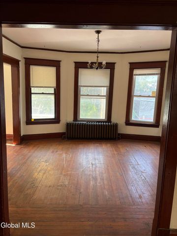 645 Myrtle Avenue, Albany, NY 12208