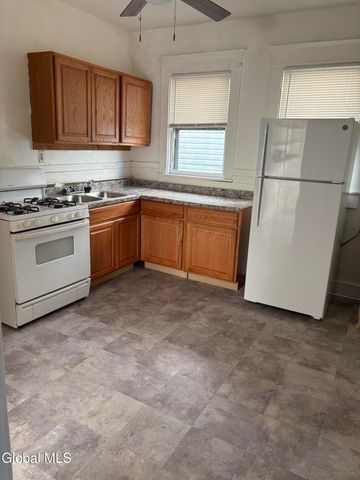 645 Myrtle Avenue, Albany, NY 12208