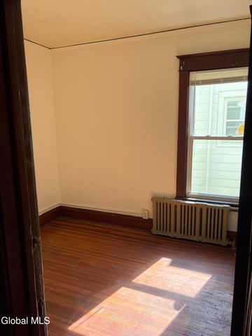 645 Myrtle Avenue, Albany, NY 12208