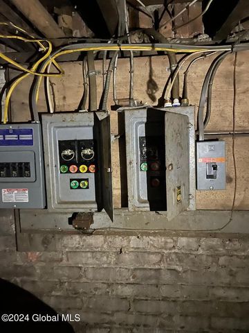 645 Myrtle Avenue, Albany, NY 12208