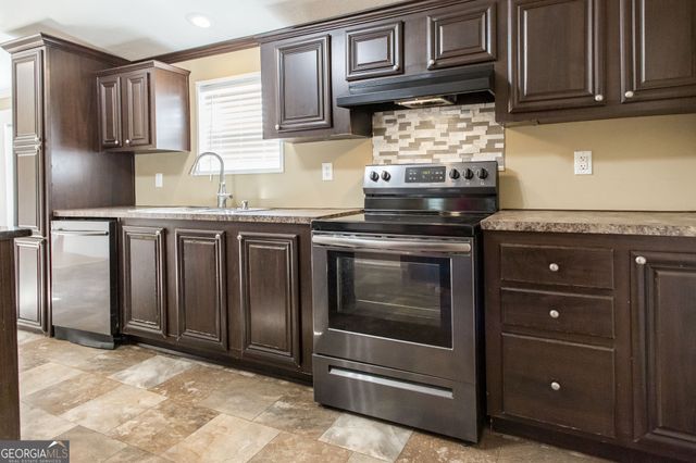 4860 Allen Lane, Waycross, GA 31503