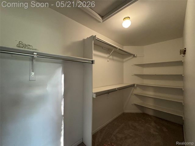 4239 Arcadia Drive, Auburn Hills, MI 48326