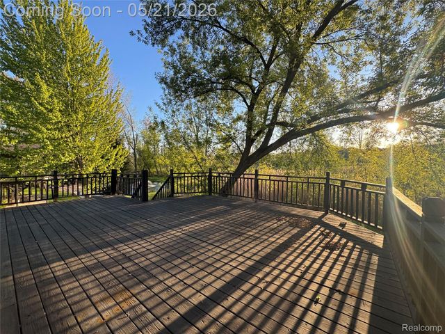 4239 Arcadia Drive, Auburn Hills, MI 48326