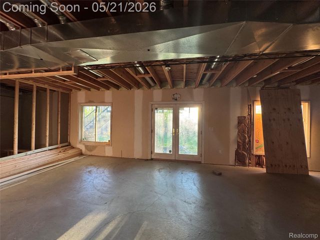 4239 Arcadia Drive, Auburn Hills, MI 48326