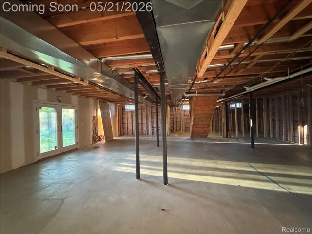 4239 Arcadia Drive, Auburn Hills, MI 48326