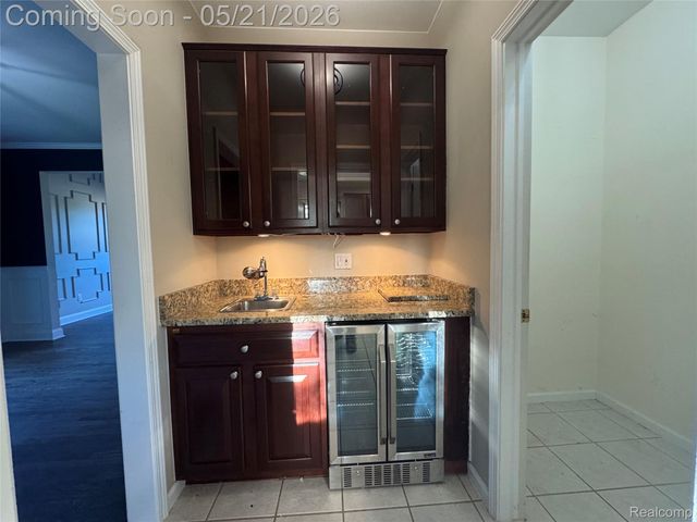 4239 Arcadia Drive, Auburn Hills, MI 48326