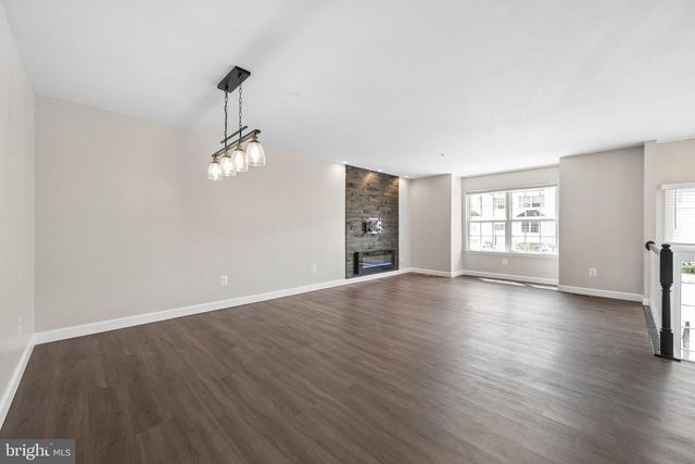 6208 CLIFFSIDE TER, Frederick, MD 21701