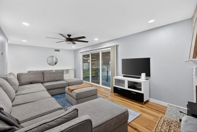 7048 Tandem Ct, Citrus Heights, CA 95621