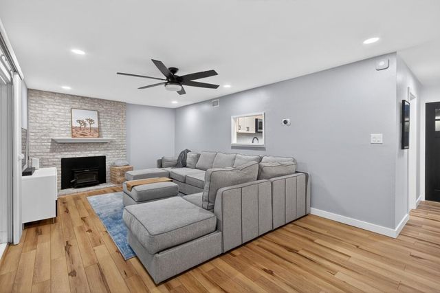 7048 Tandem Ct, Citrus Heights, CA 95621