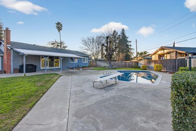 7048 Tandem Ct, Citrus Heights, CA 95621