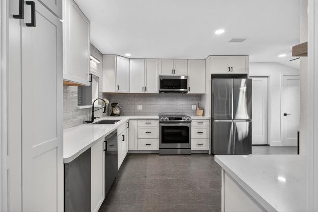 7048 Tandem Ct, Citrus Heights, CA 95621