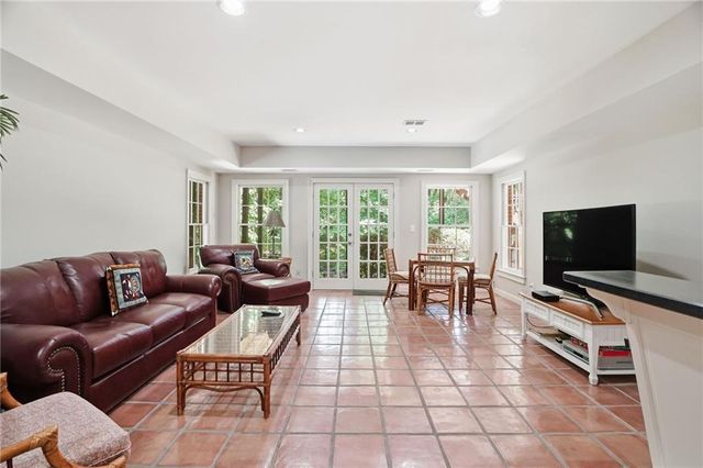 425 Tapestry Trail, Roswell, GA 30076
