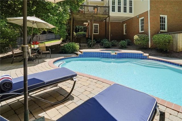 425 Tapestry Trail, Roswell, GA 30076