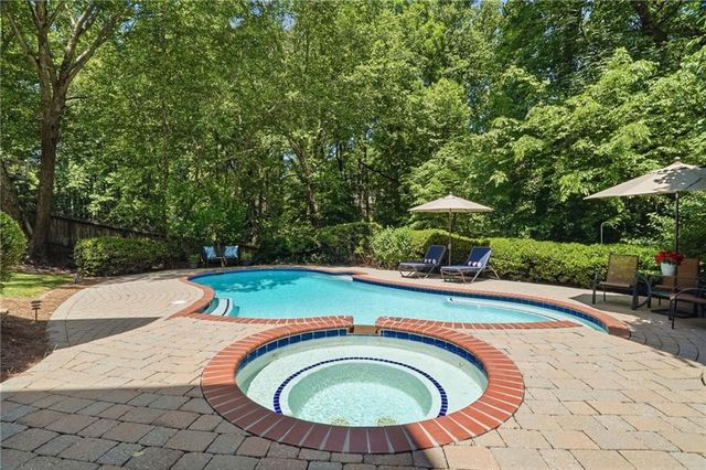 425 Tapestry Trail, Roswell, GA 30076