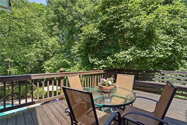 425 Tapestry Trail, Roswell, GA 30076
