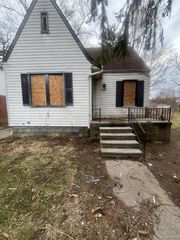 15860 Pierson Street, Detroit, MI 48223
