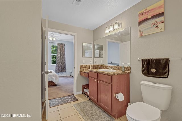 8550 TOUCHTON Road 524, Jacksonville, FL 32216