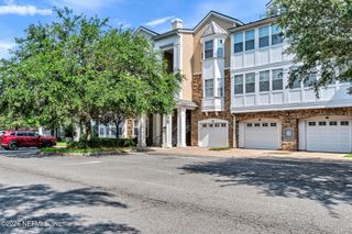 8550 TOUCHTON Road 524, Jacksonville, FL 32216