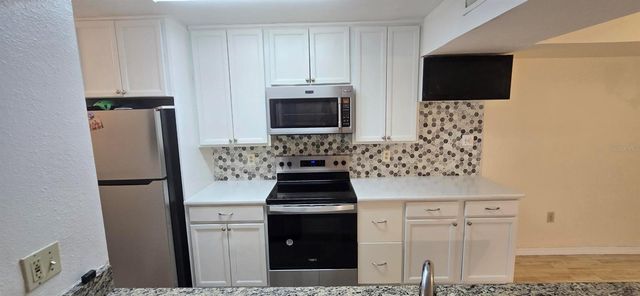 3004 PARKWAY BOULEVARD 210, Kissimmee, FL 34747