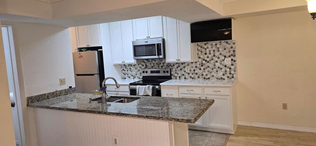 3004 PARKWAY BOULEVARD 210, Kissimmee, FL 34747