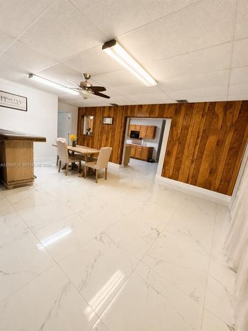 9395 Nassau Dr, Cutler Bay, FL 33189