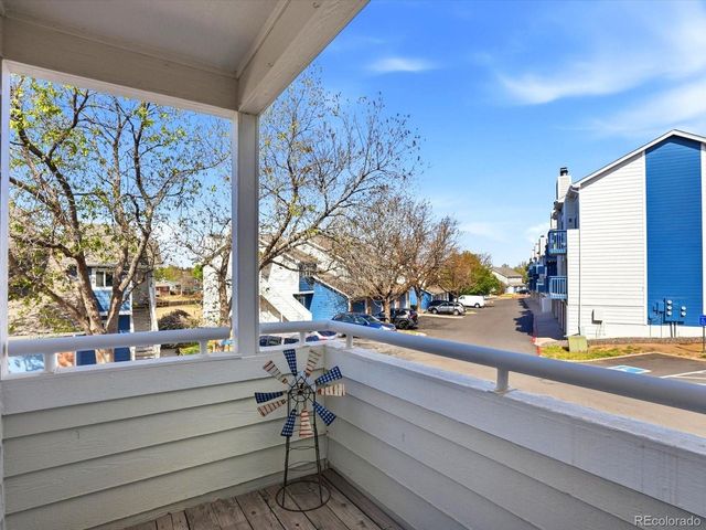 1362 S Cathay Ct 101, Aurora, CO 80017