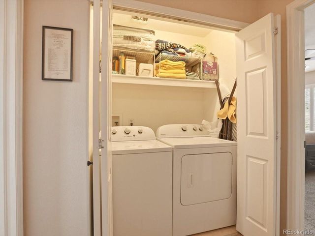 1362 S Cathay Ct 101, Aurora, CO 80017