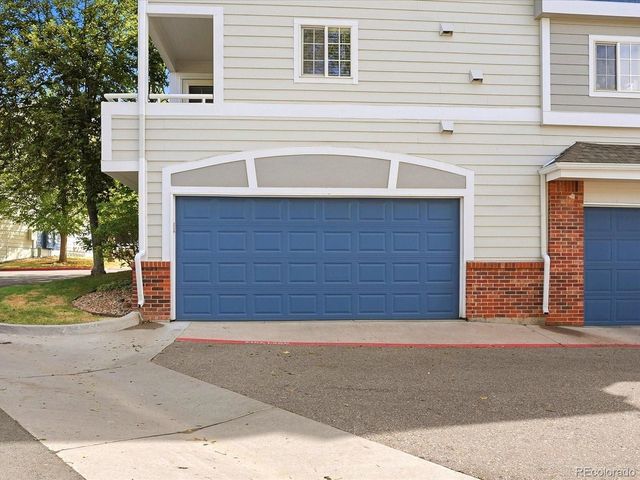 1362 S Cathay Ct 101, Aurora, CO 80017