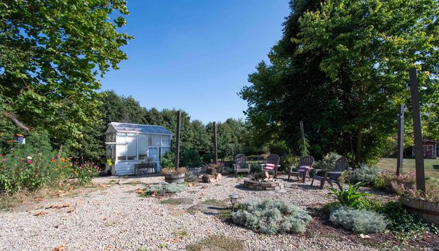 8384 E 350 N, Kendallville, IN 46755