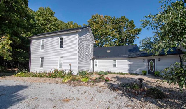 8384 E 350 N, Kendallville, IN 46755