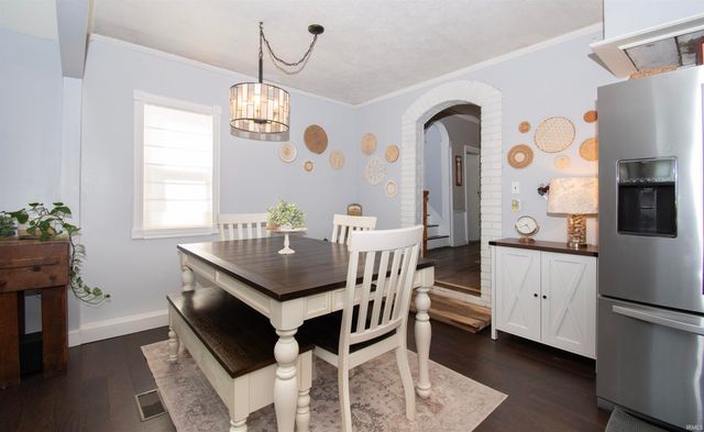 8384 E 350 N, Kendallville, IN 46755