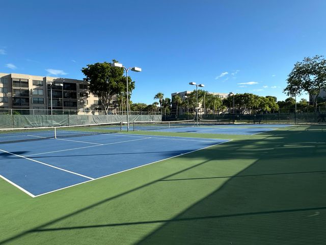 1101 Colony Point Circle 108, Pembroke Pines, FL 33026