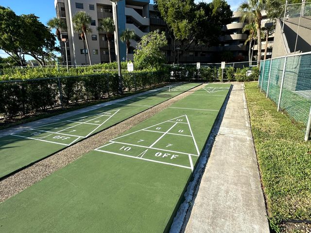 1101 Colony Point Circle 108, Pembroke Pines, FL 33026