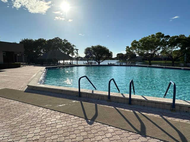 1101 Colony Point Circle 108, Pembroke Pines, FL 33026