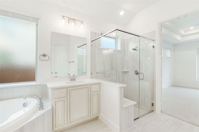 2504 Lakeway Lane, Mansfield, TX 76084