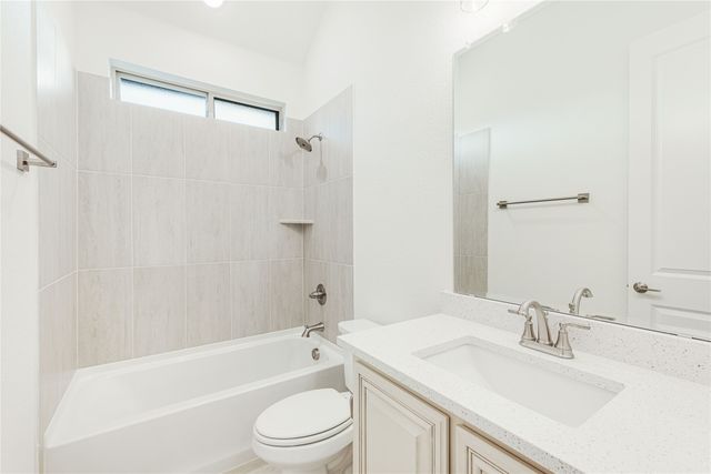 2504 Lakeway Lane, Mansfield, TX 76084