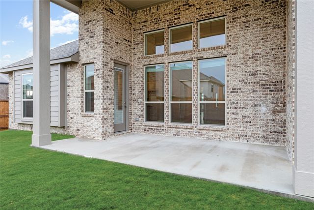 2504 Lakeway Lane, Mansfield, TX 76084