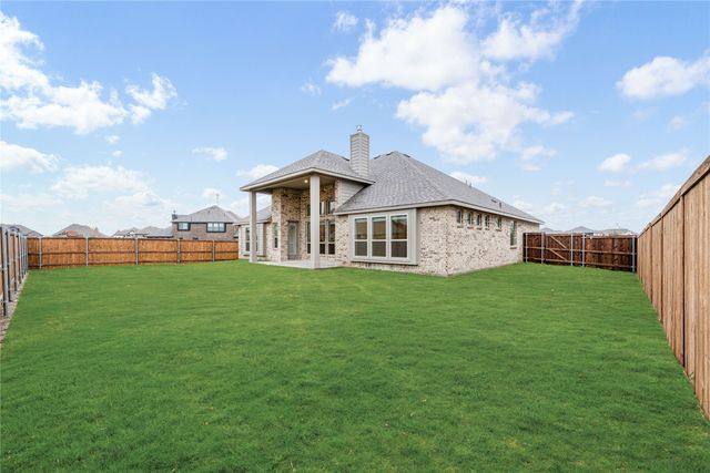 2504 Lakeway Lane, Mansfield, TX 76084