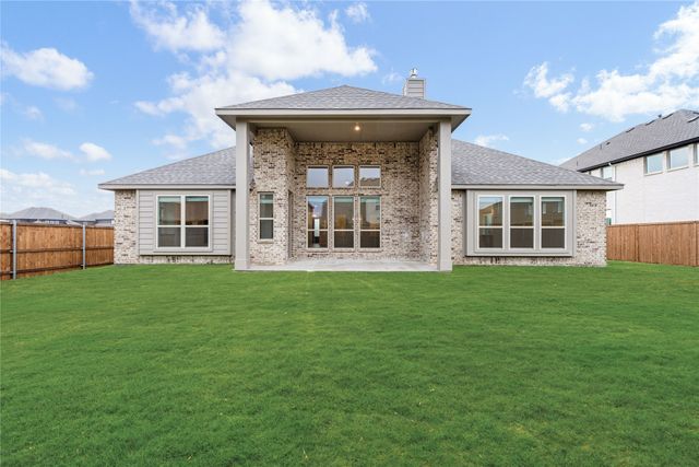 2504 Lakeway Lane, Mansfield, TX 76084