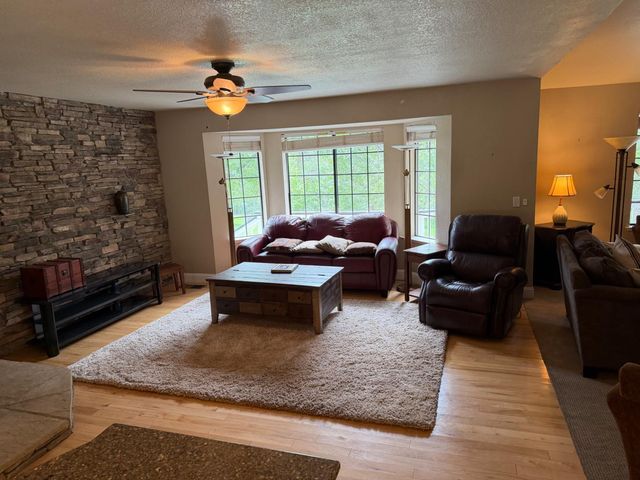 2960 Escondito Cir, Camino, CA 95709