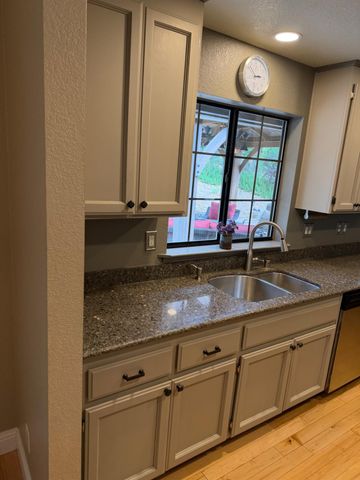 2960 Escondito Cir, Camino, CA 95709